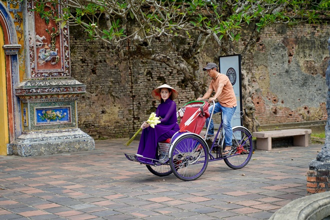 Khanh Van Aodai 3 1